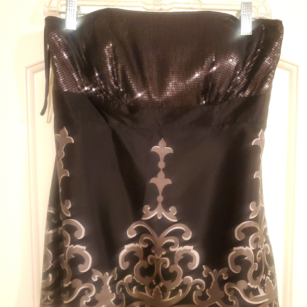 White House Black Market strapless blouse